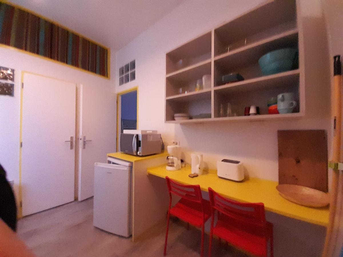 Residence Les Volets Bleus: Studio De 30 M² Classe 2 * Rochefort  Luaran gambar